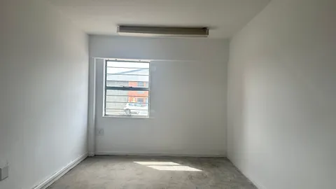 Prolecon Industrial Park - Unit 9 -410m² (13)